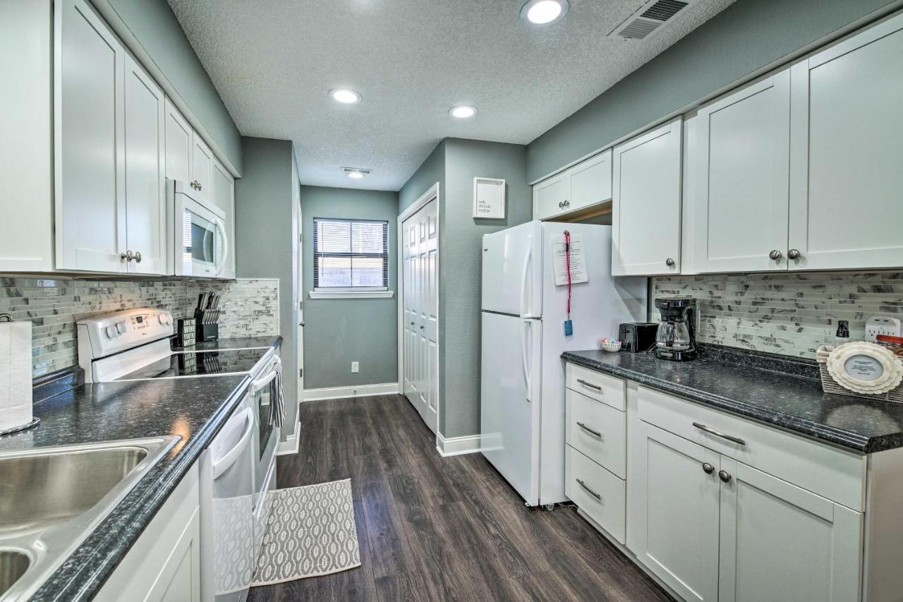 Pet-Friendly Branson Getaway With Private Patio! Apartamento Exterior foto