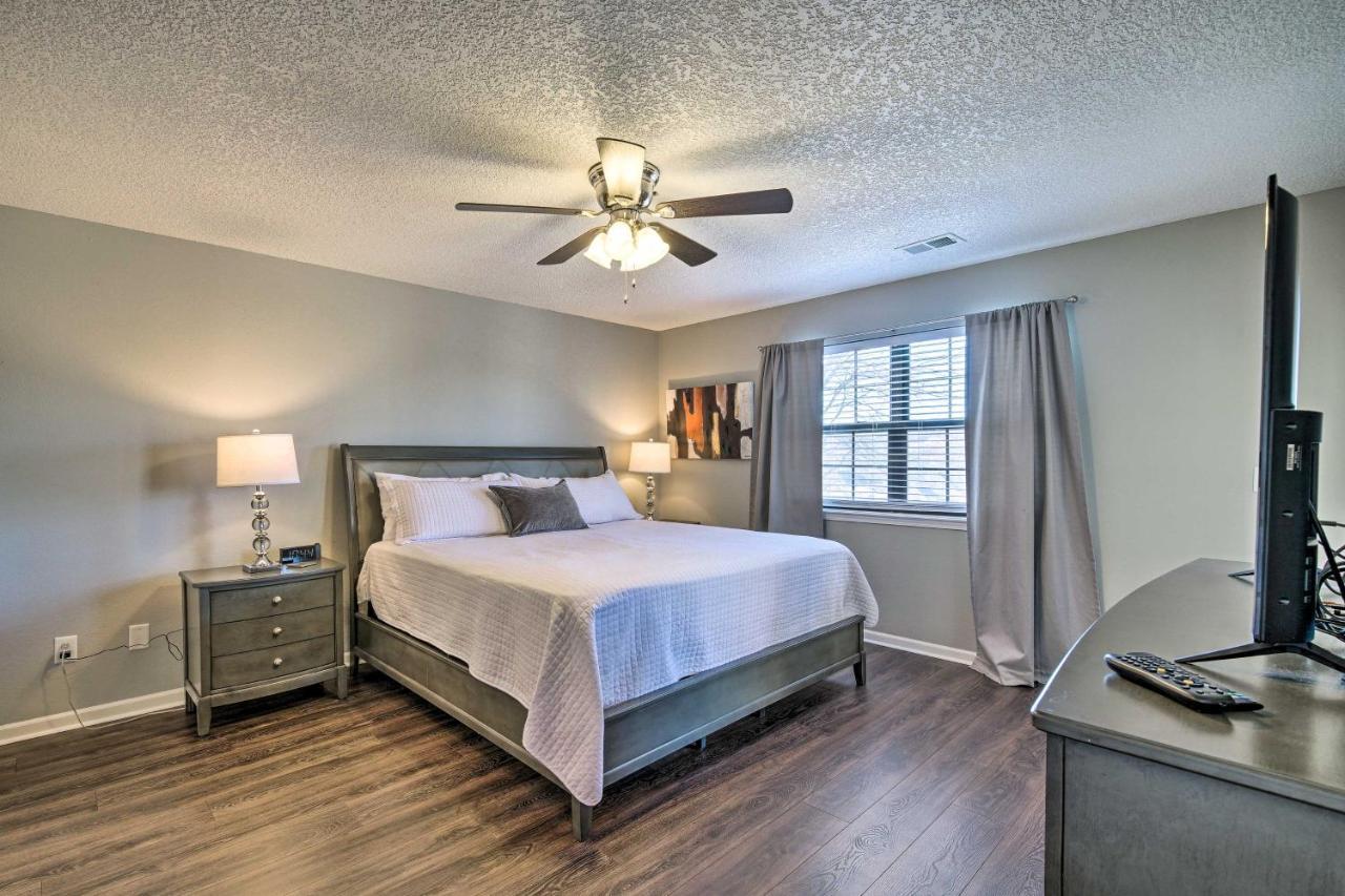 Pet-Friendly Branson Getaway With Private Patio! Apartamento Exterior foto